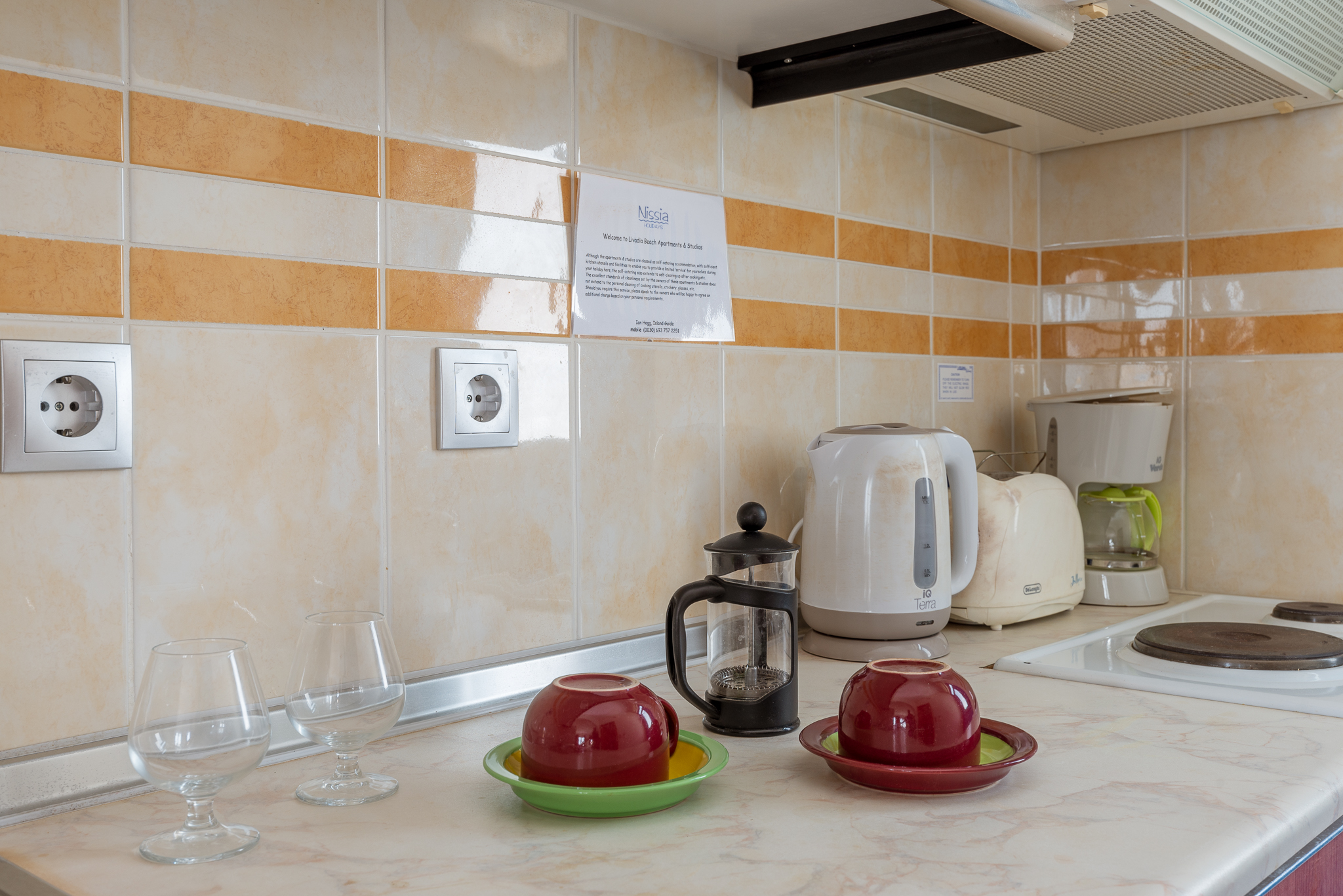 _files/livadia_rooms_gallery/Livadia Beach Apartment (8).jpg